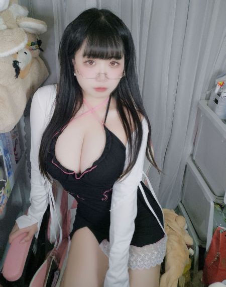 欧美女教师_超清韩国电影在线观看