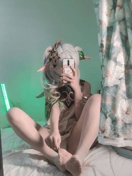 色蜂影视_午夜在线观看完整版