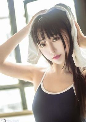 贴身校花之君临天夏_720在线手机播放