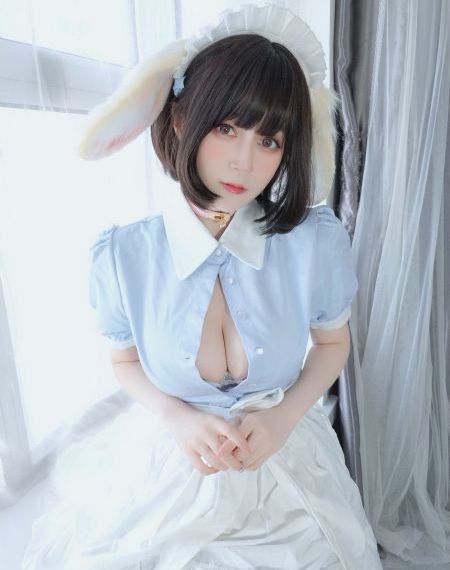 地狱男爵扭曲人_无删减完整版在线观看
