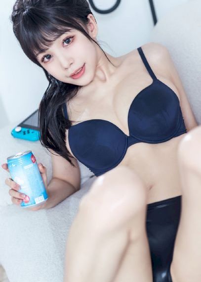 25岁的女高中相亲对象_4K免费观看