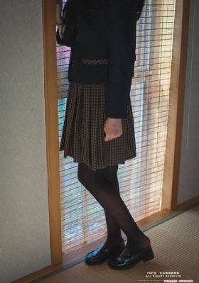 我女朋友的妈妈1_1080免费播放