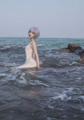 他揉捏她两乳不停呻吟小视频_免费在线观看