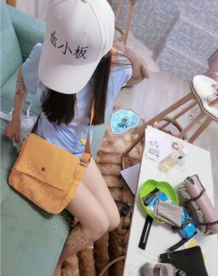 silk024合租房の爱_BD免费播放